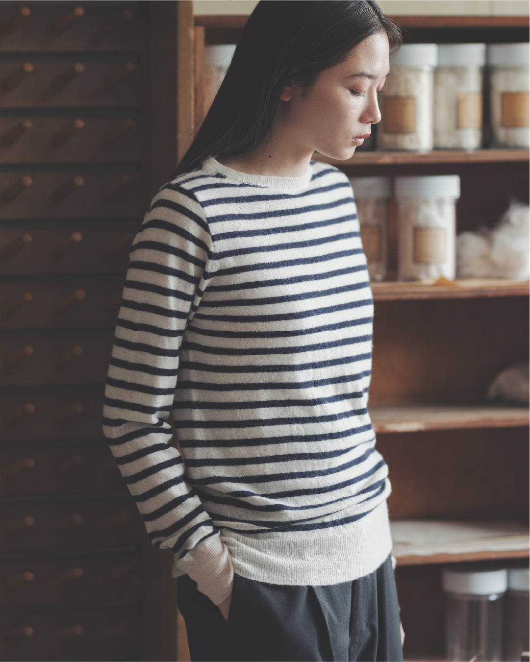 カシミヤ　薄手ボーダーセーター