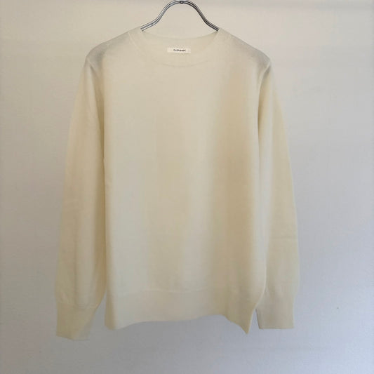 カシミヤ　薄手クルーネックセーター 継続